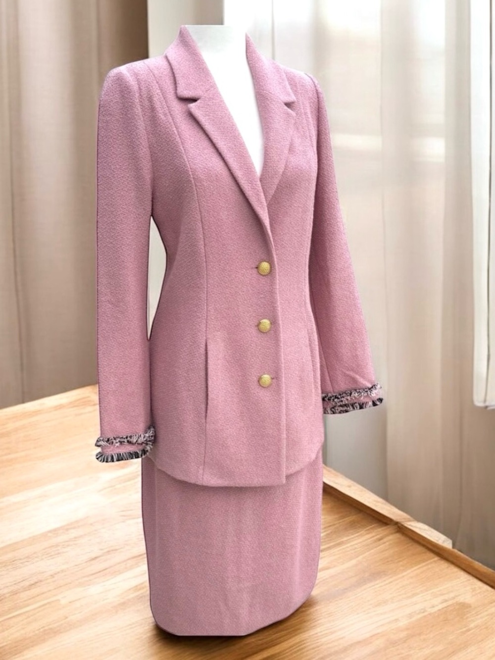 🆕 ST. JOHN Collection Skirt Suit Knit Light Pink